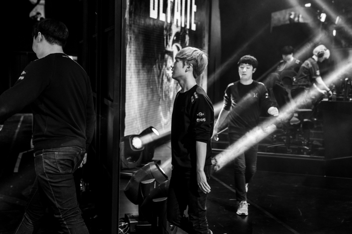 LoL : Kingzone DragonX se sépare de Peanut, PraY et GorillA - LCK 2019